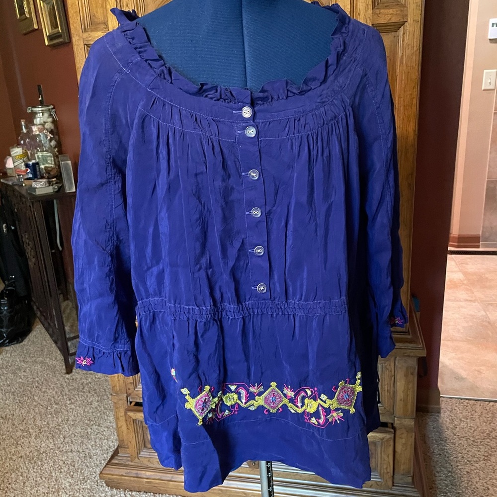 Johnny Was 3/4 sleeve, vibrant, embroidered blouse